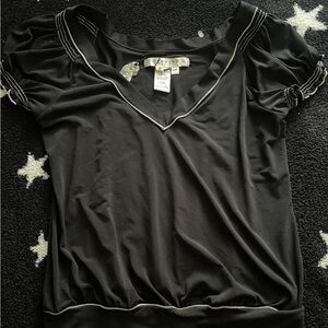 Elegant Black V-Neck Top